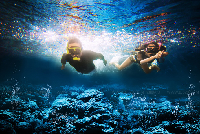 水下婚纱照怎么呼吸 风格姿势拍摄技巧介绍