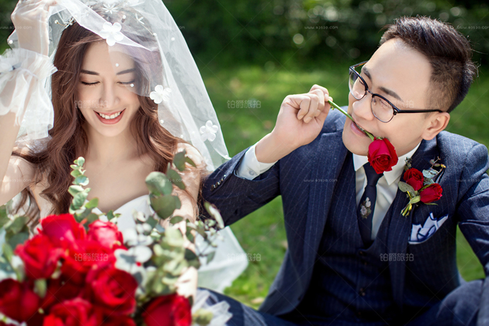 韩式婚纱照该怎么拍 婚纱摄影哪家好