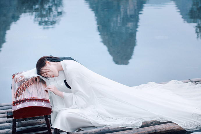 感谢铂爵旅拍婚纱摄影带给我们不一样的桂林旅拍体验
