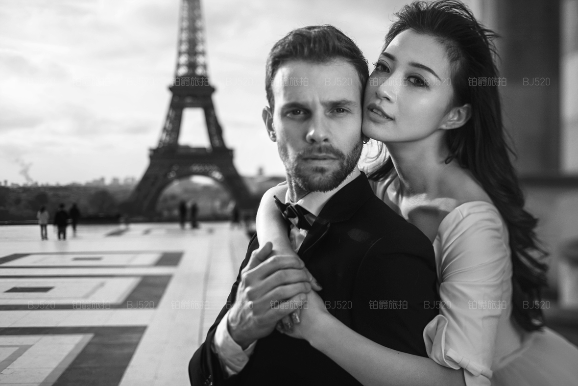 巴黎街拍婚纱照怎么拍潮酷 如何寻找巴黎最佳婚纱摄影机构